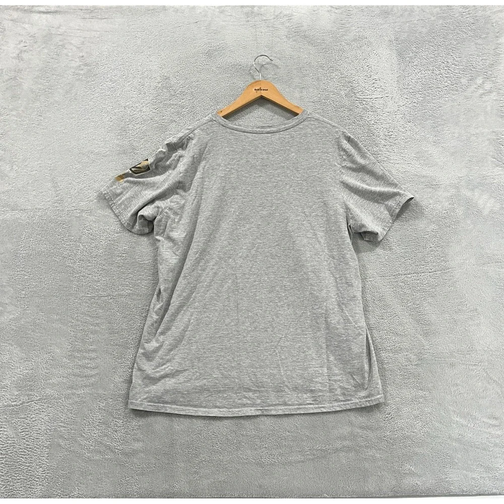 Vegas Golden Knights Amplifier T-Shirt Mens XL Gray Adidas NHL Hockey Sports